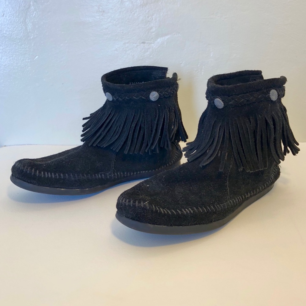Minnetonka Back Zip Hardsole Moccasin Boot